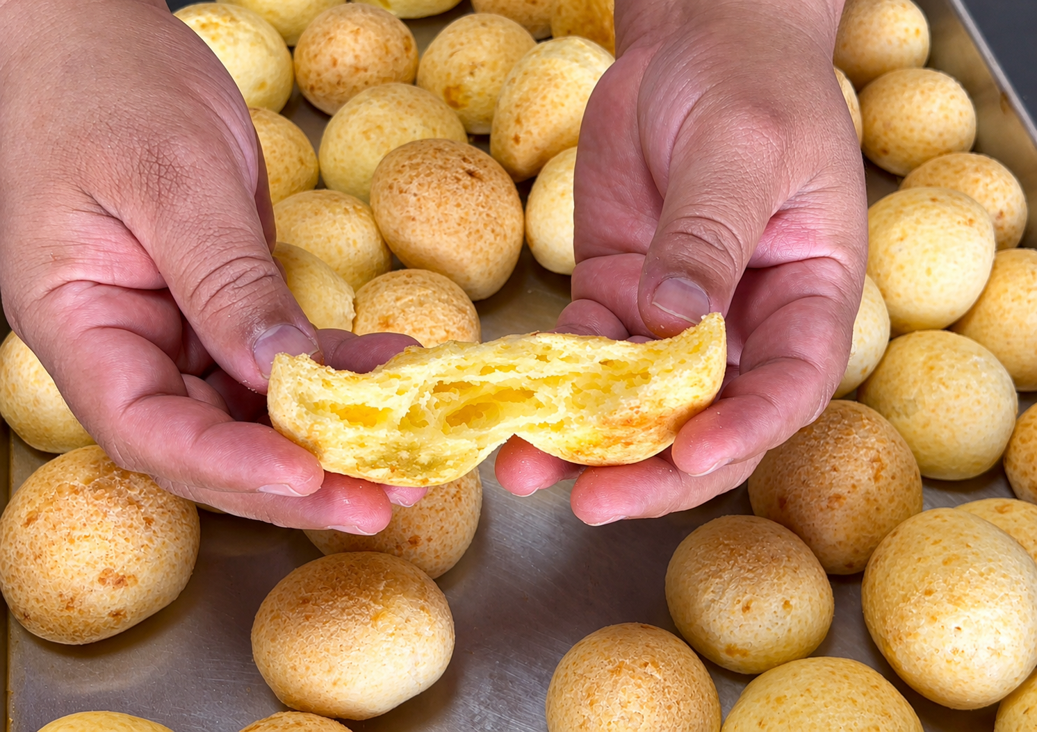 Massa de pão de queijo para congelar — Curso Chef Paulo Dourado